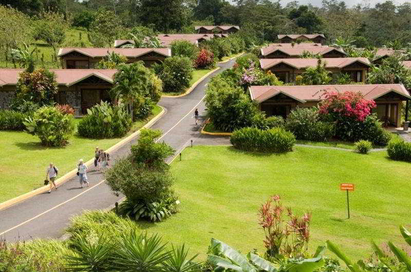 Arenal Springs & Hotel