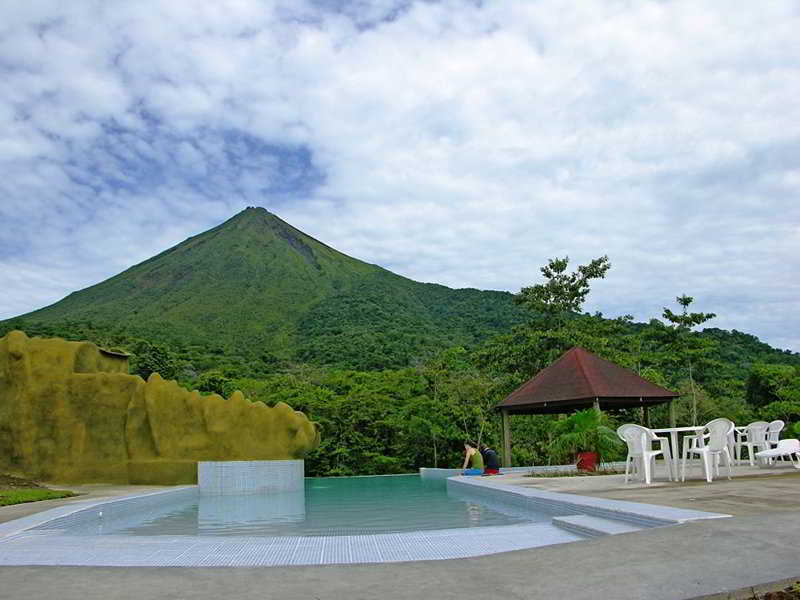 Lomas Del Volcan Hotel 4*