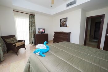 Acqua Residences Aparthotel