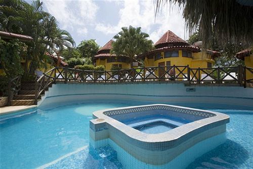 Luna Llena Bed & Breakfast Tamarindo