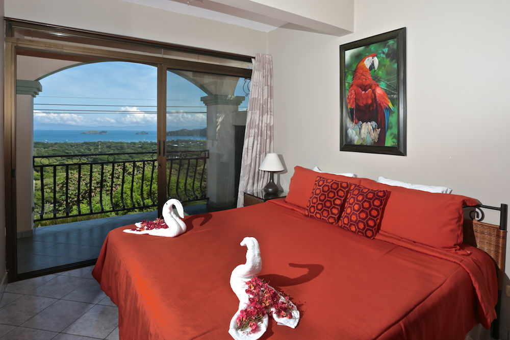 Holiday home Chantel Suites *