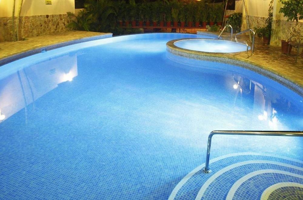 Adventure Hotel