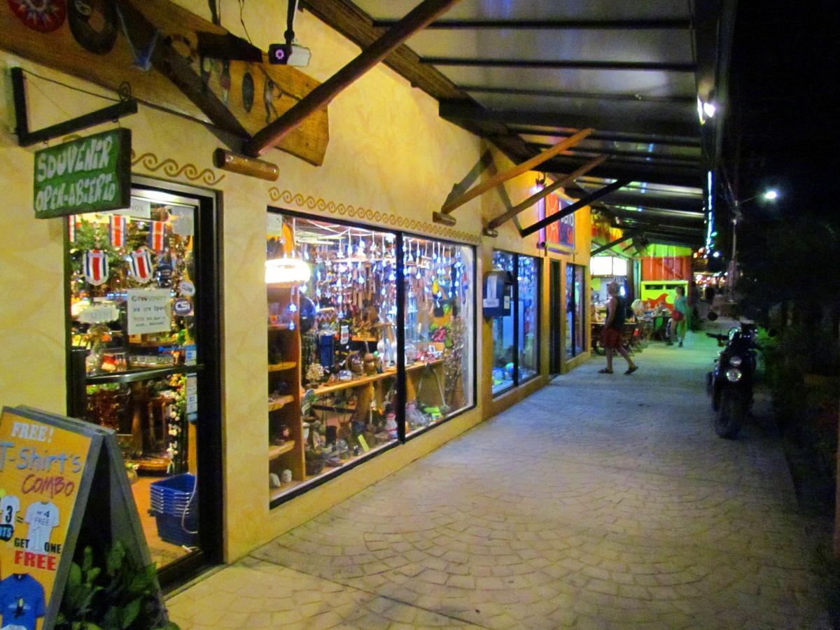 206 Matapalo Tamarindo