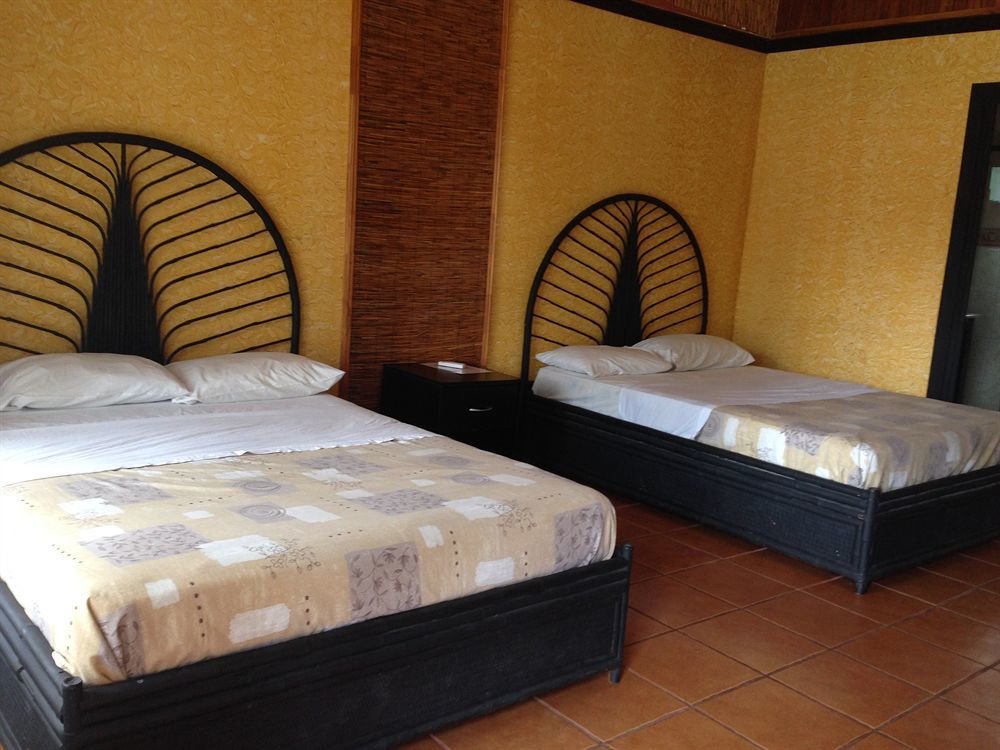 Pacific Paradise Hotel