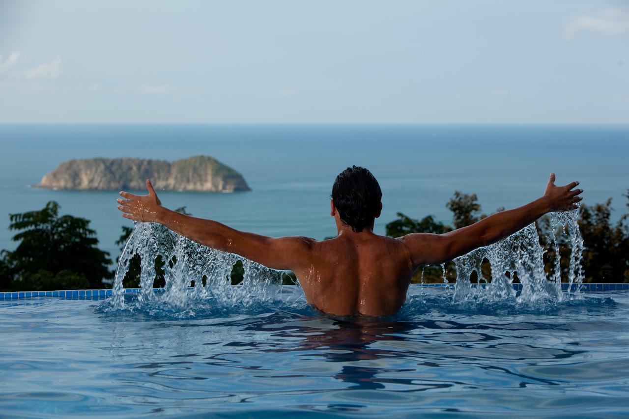 Gay Roca Hotel 3*