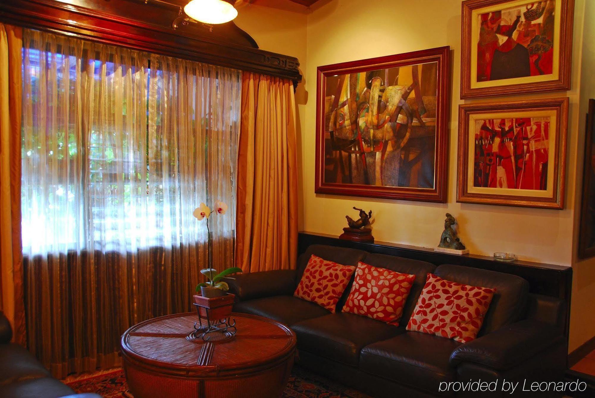 Casa Roland 4*