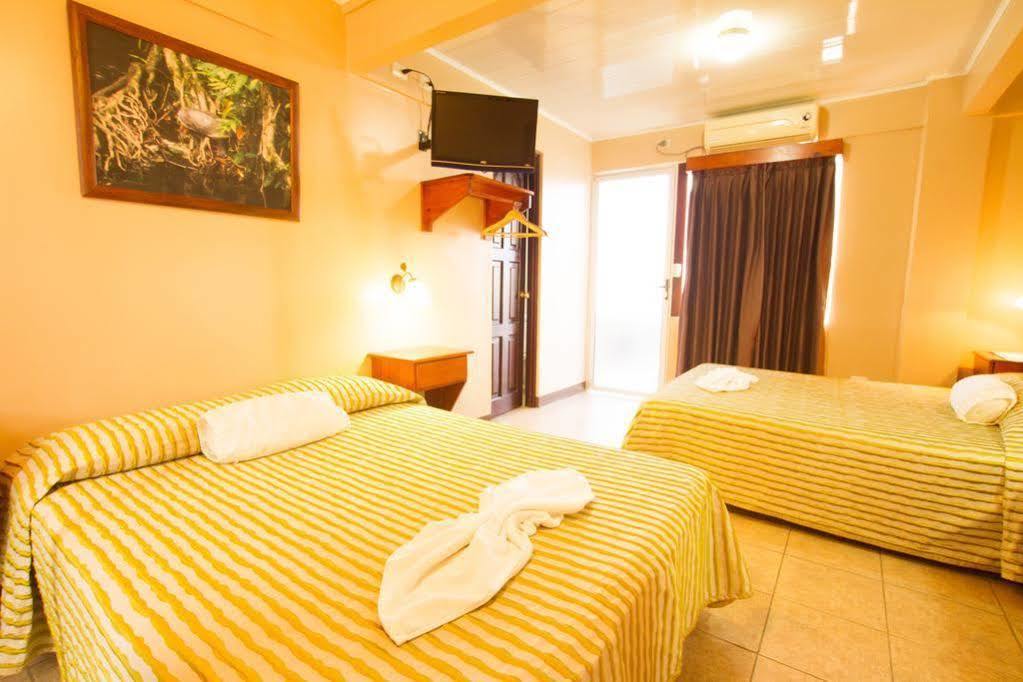 Hotel Colinas 3*