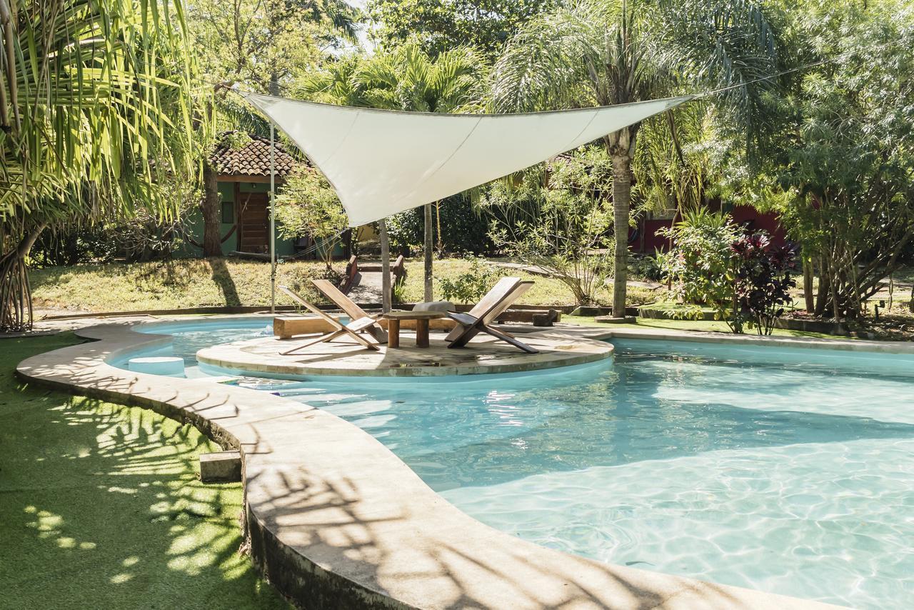 Mauna Loa Hotel 3*