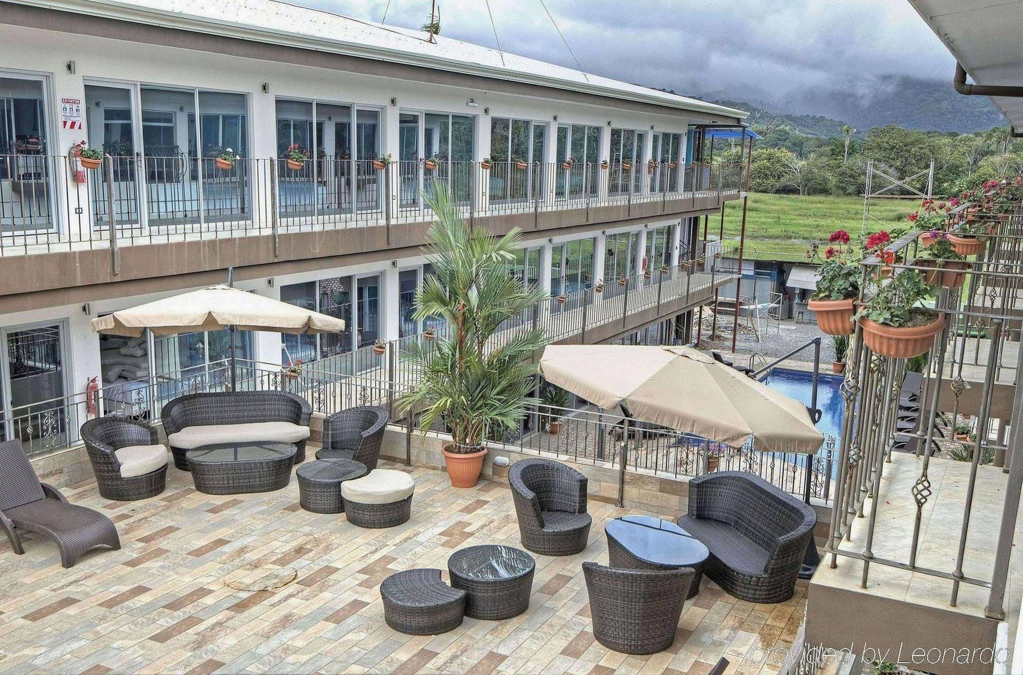 Beachfront Tramonto Hotel 3*