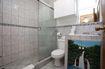 Holiday home Chantel Suites *