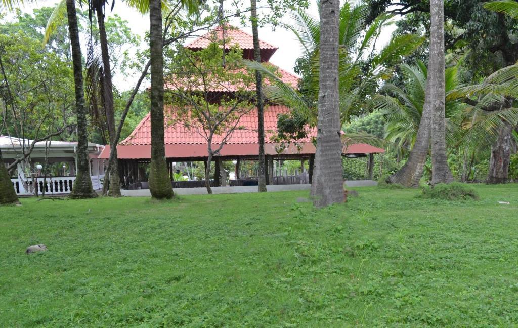 Hotel La Isla 3*