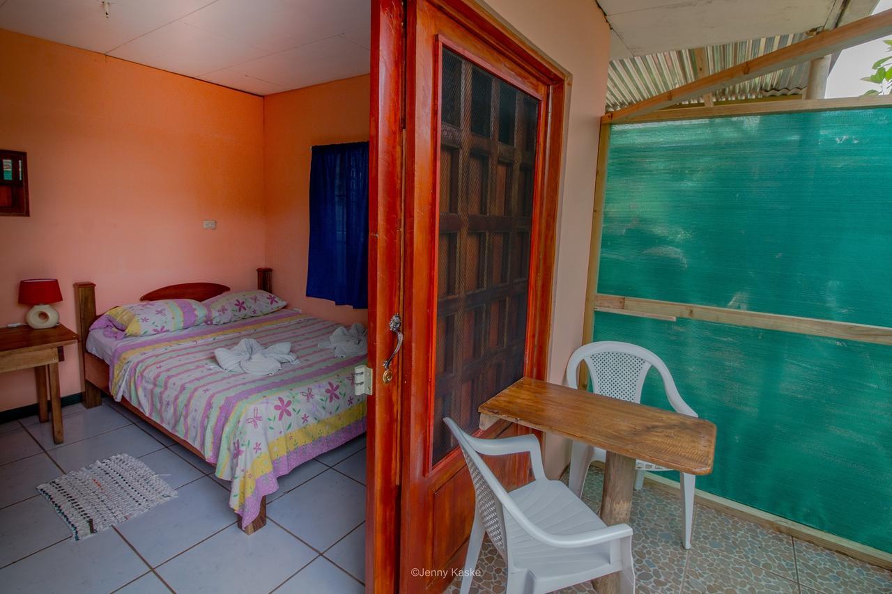 Hostel Martinas Place *