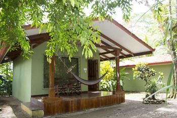 Islas 3*