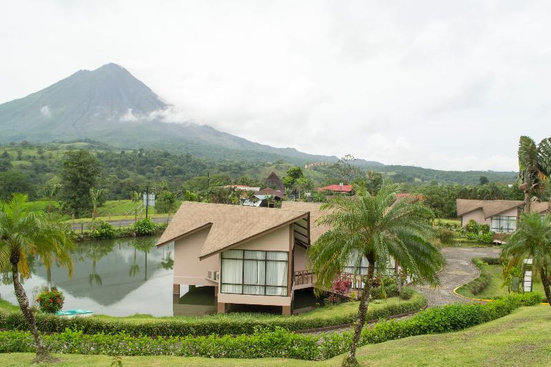 Montana De Fuego All Inclusive Hotel