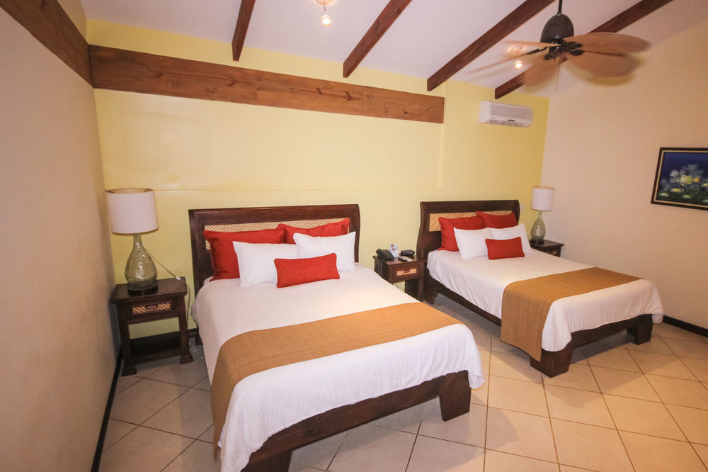 Hotel Bosque Del Mar Playa Hermosa 5*