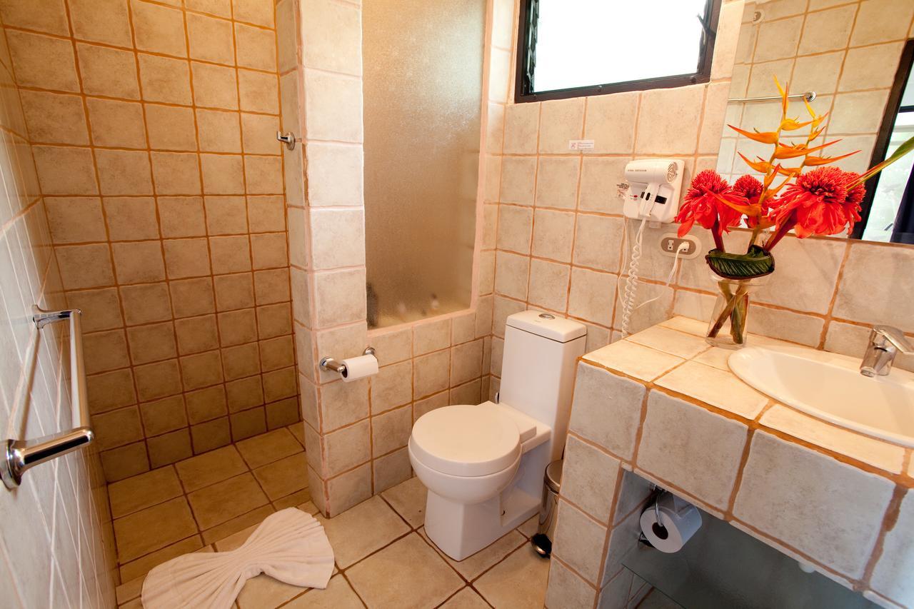 Gay Roca Hotel 3*