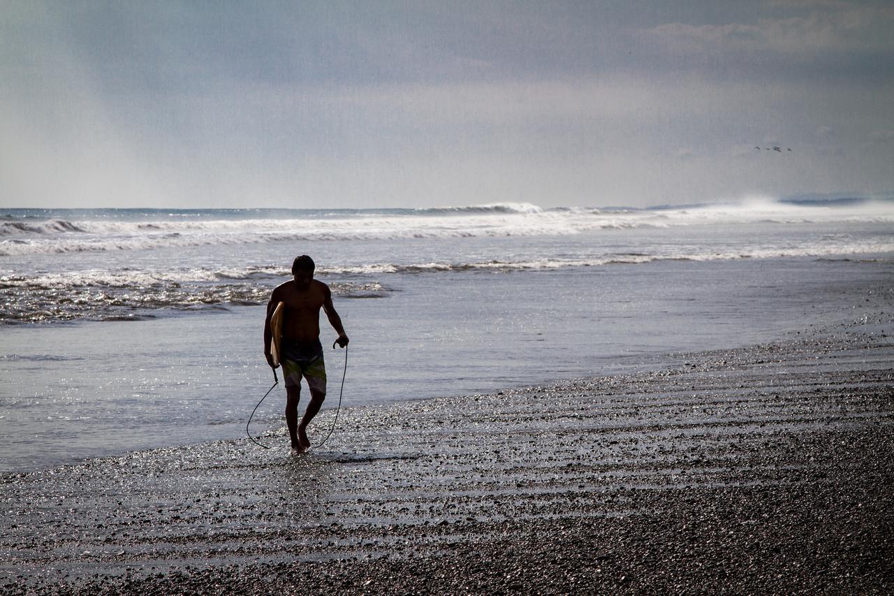 Campsite Miguel Surf Camp *