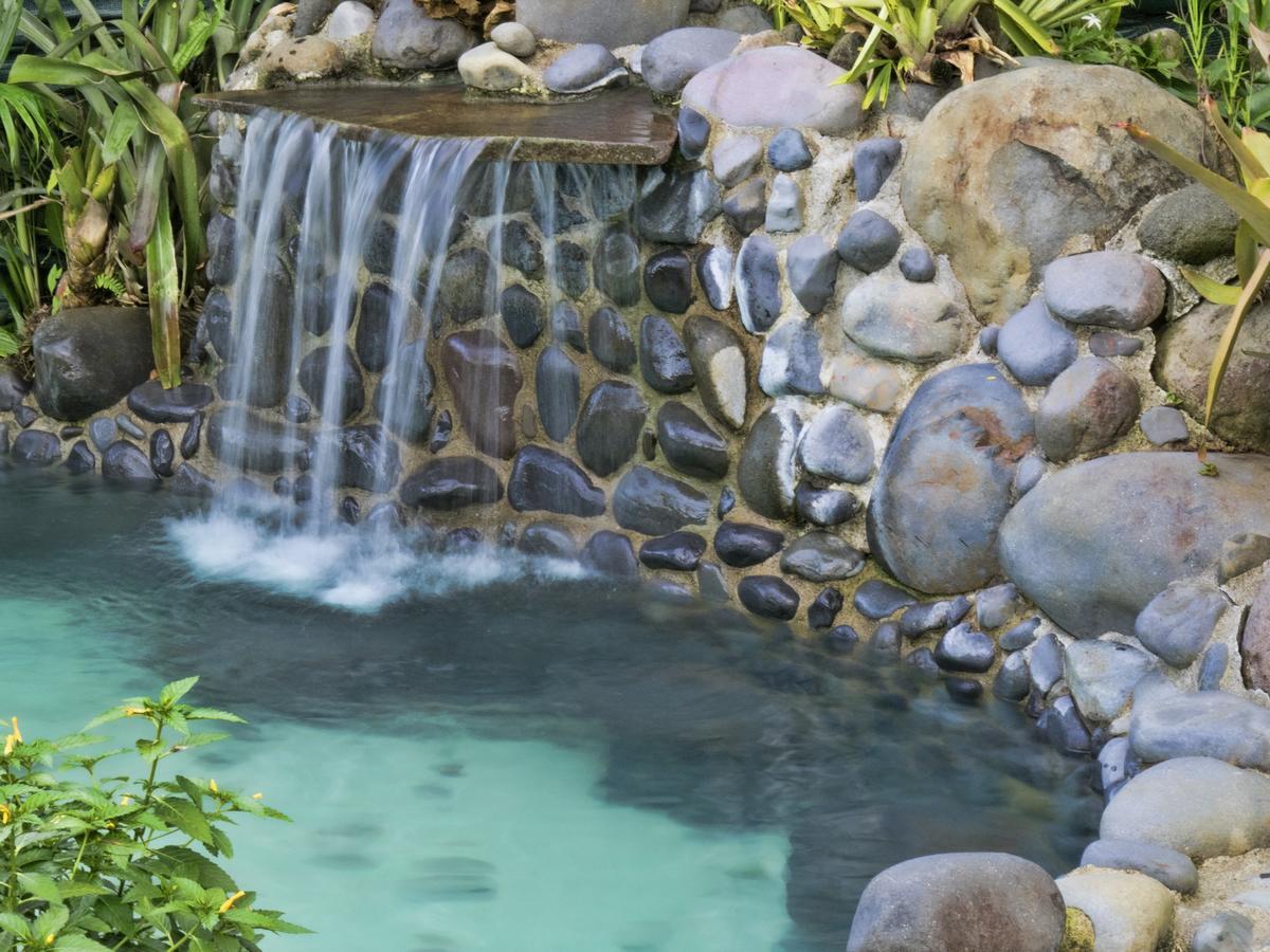 Arenal Springs & Hotel
