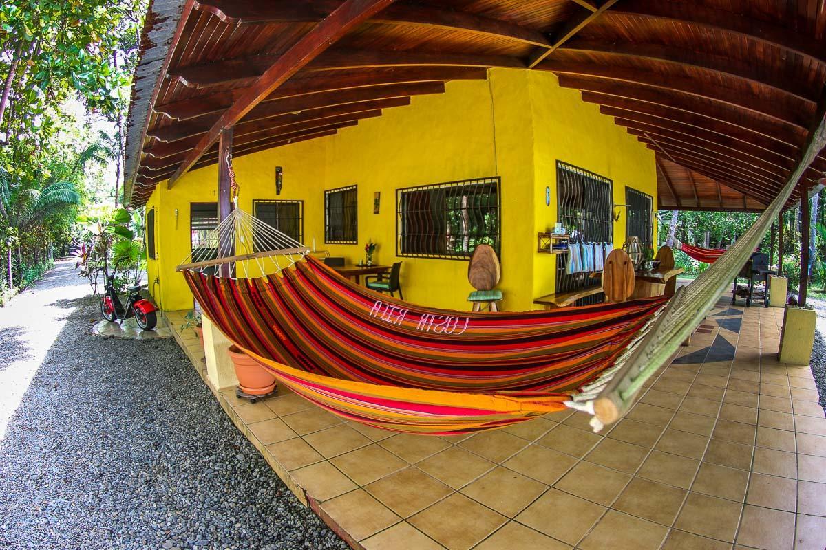 Dos Palmas Beach Front Bed & Breakfast *
