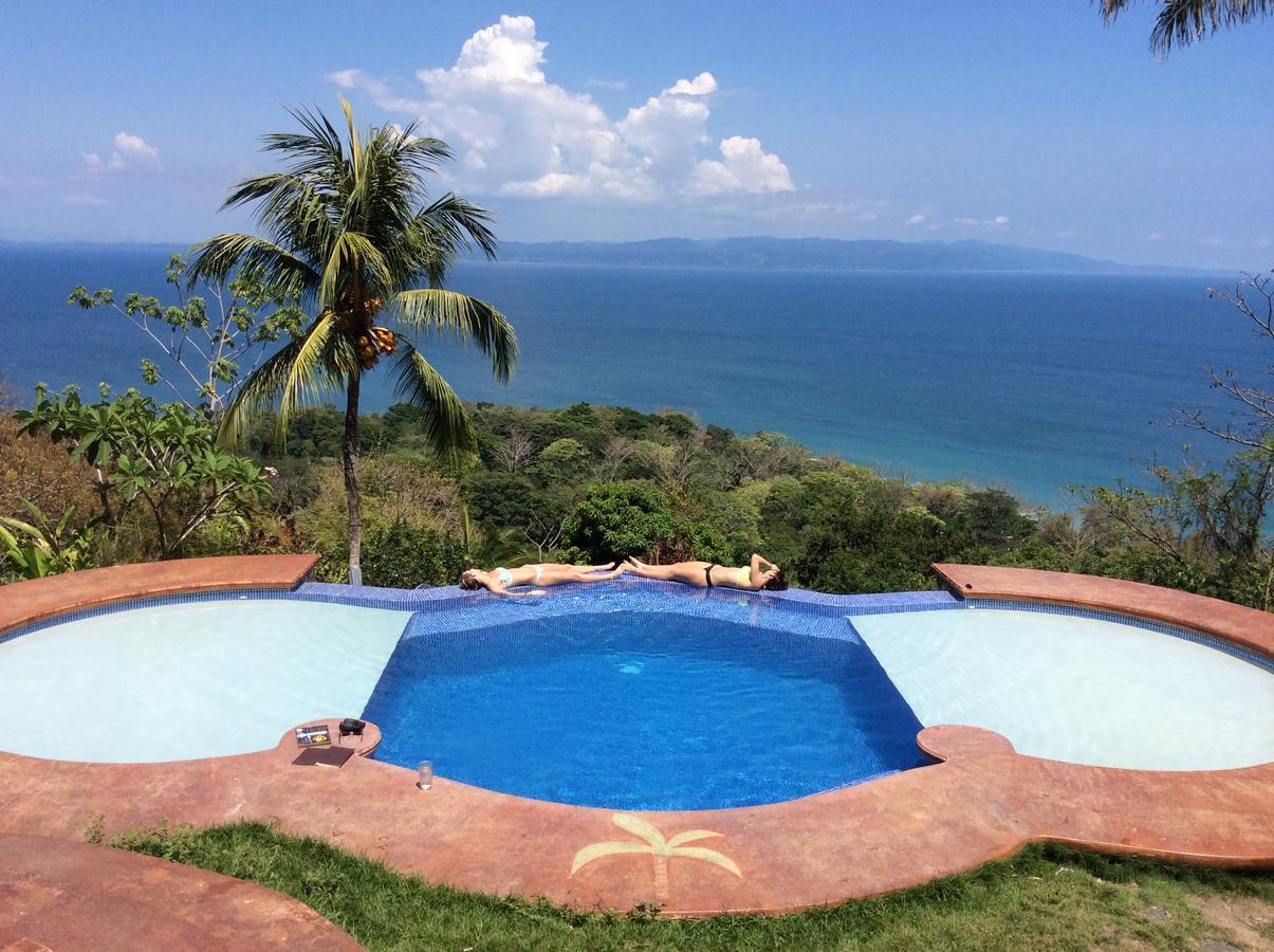 Tres Palmas Costa Rica *