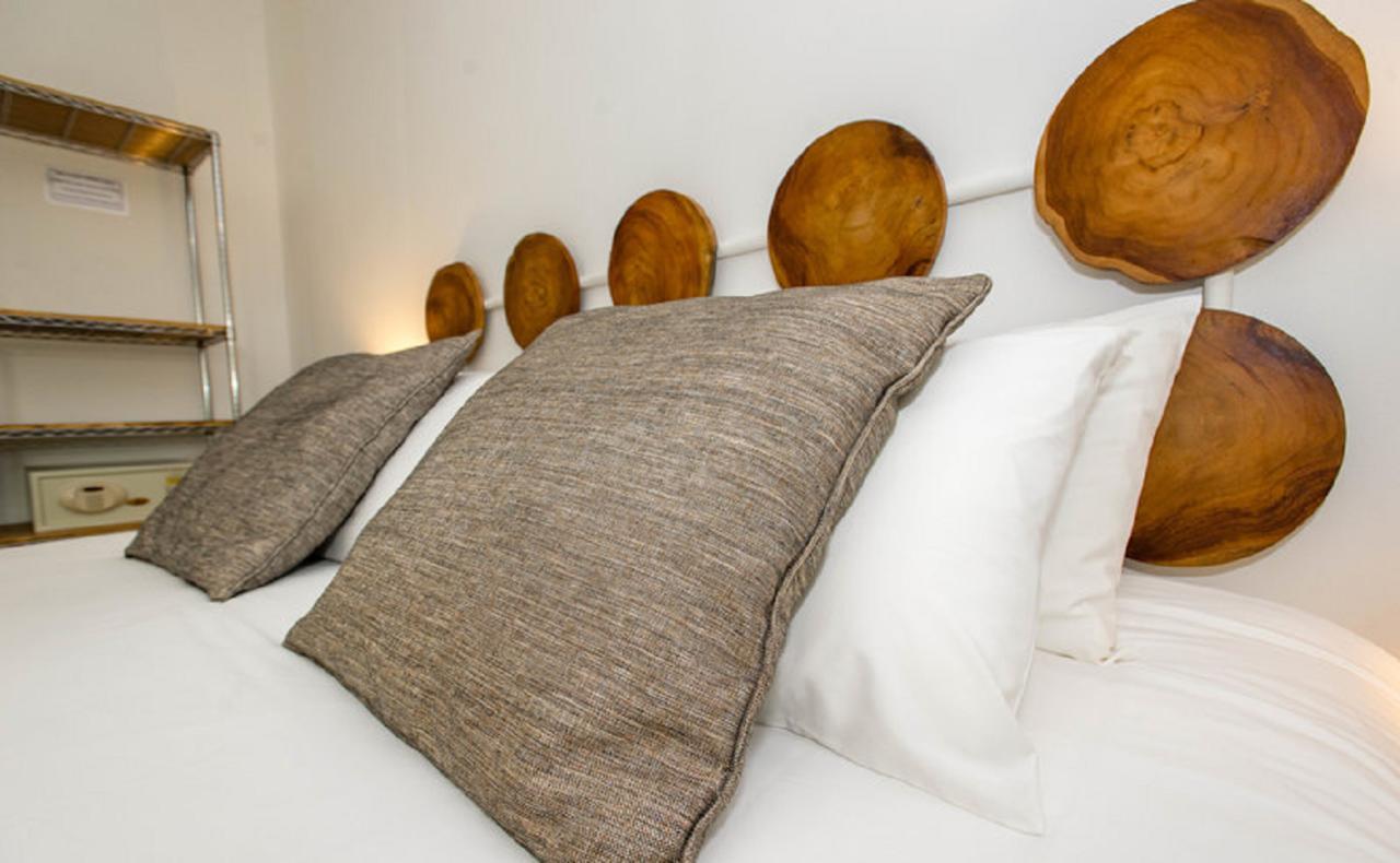 La Vela Boutique (adults Only)