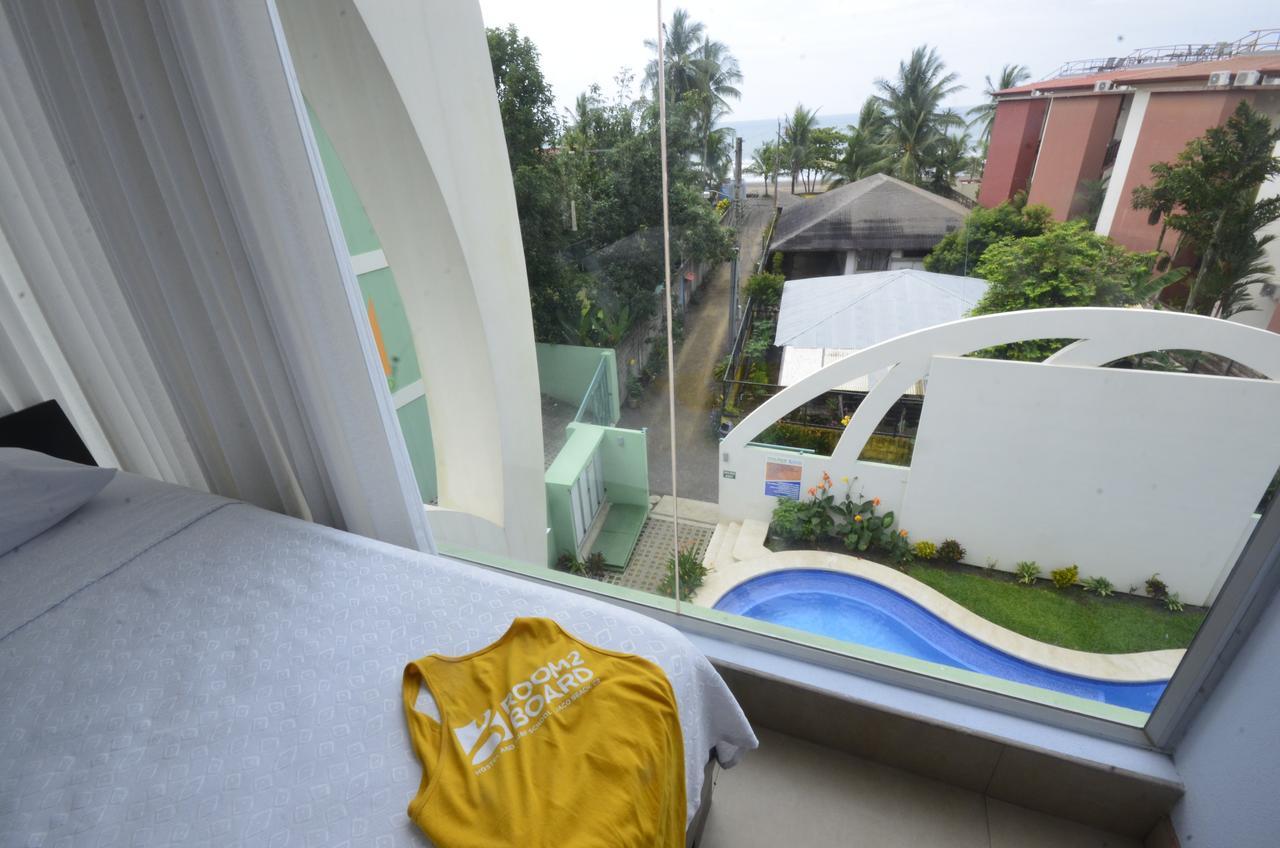 Room2board And Surf School Hostel *
