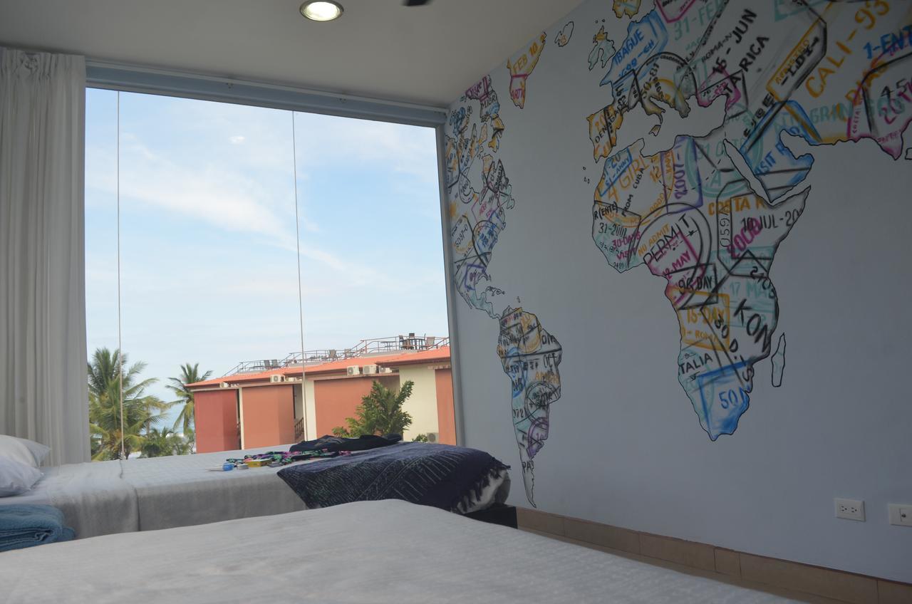 Room2board And Surf School *