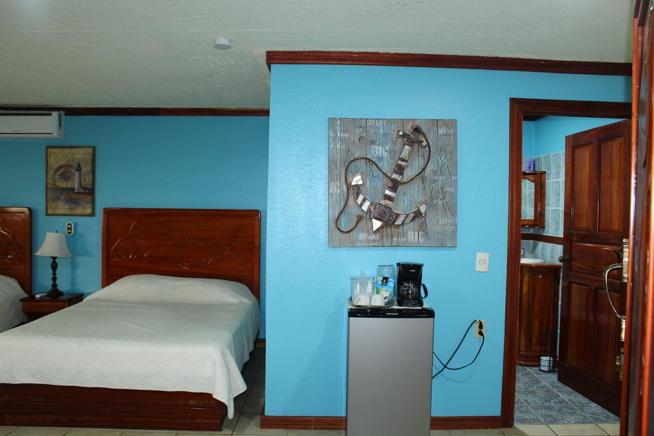 Fish Hook Marina 2* Golfito