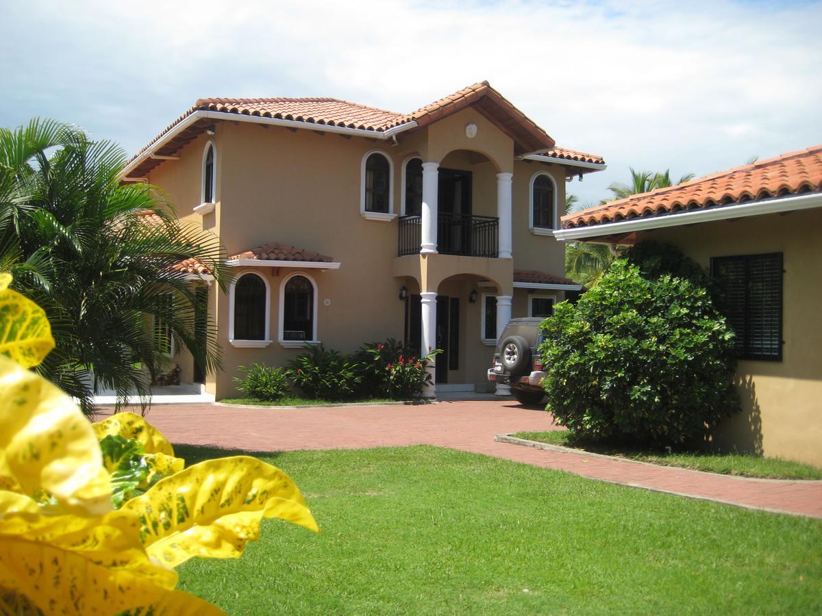 Mar A Lago * Parrita