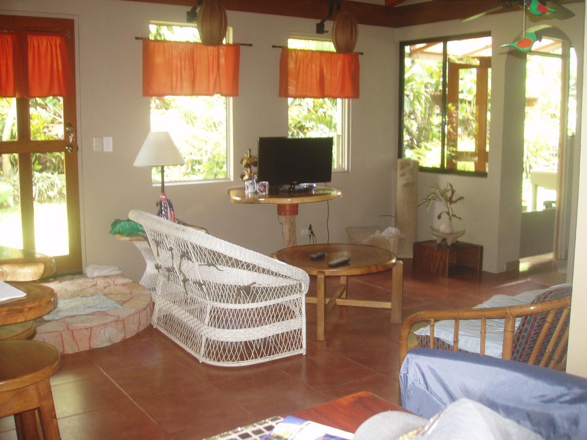 Bed & Breakfast Marita's Nuevo Arenal