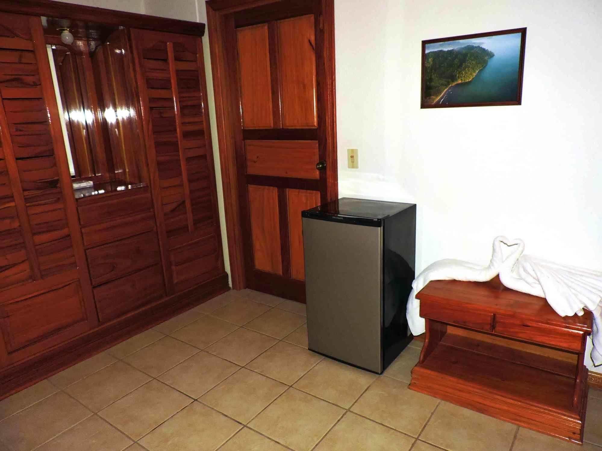 Hotel Fish Hook Marina Golfito