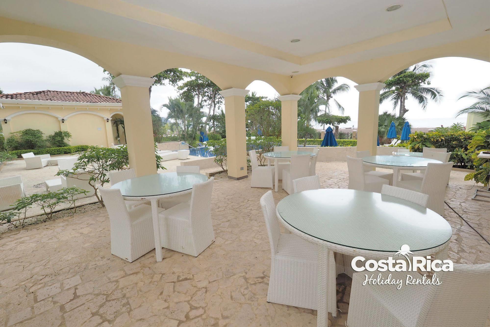 Acqua Residences Aparthotel Jaco