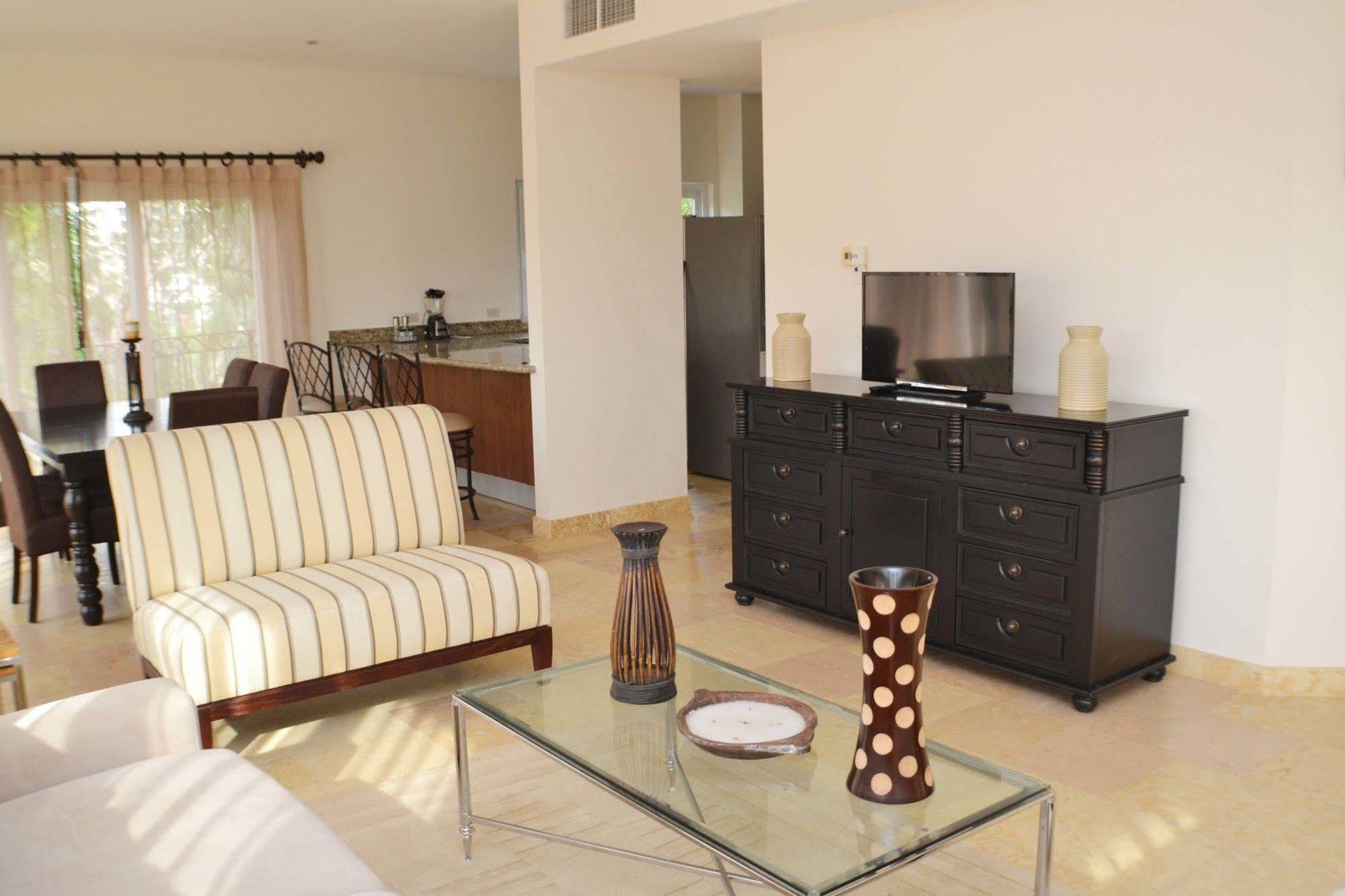 Acqua Residences