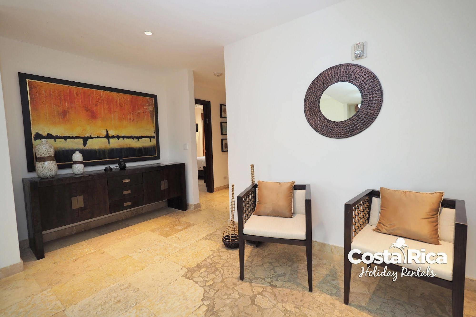 Acqua Residences 3*