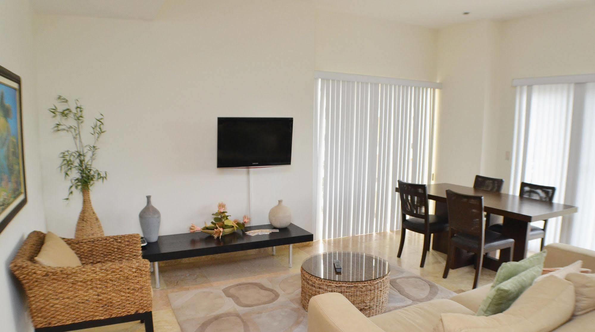Acqua Residences Jaco