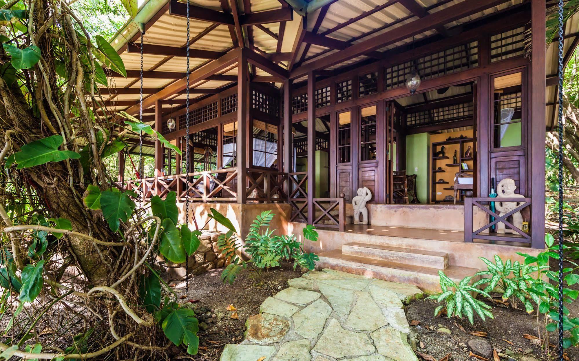 Latitude 10 Exclusive Beach Hotel Playa Santa Teresa (Puntarenas)
