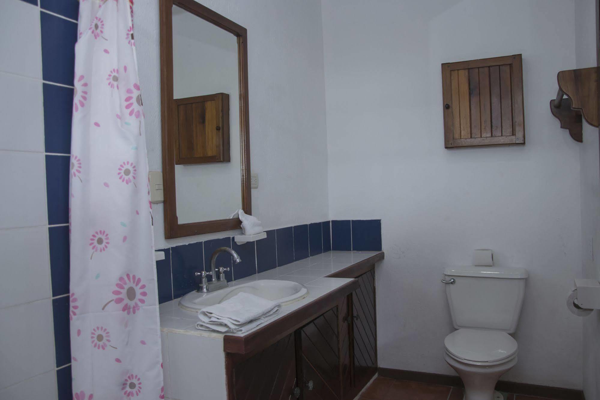 Hotel Condominio El Parque 3*