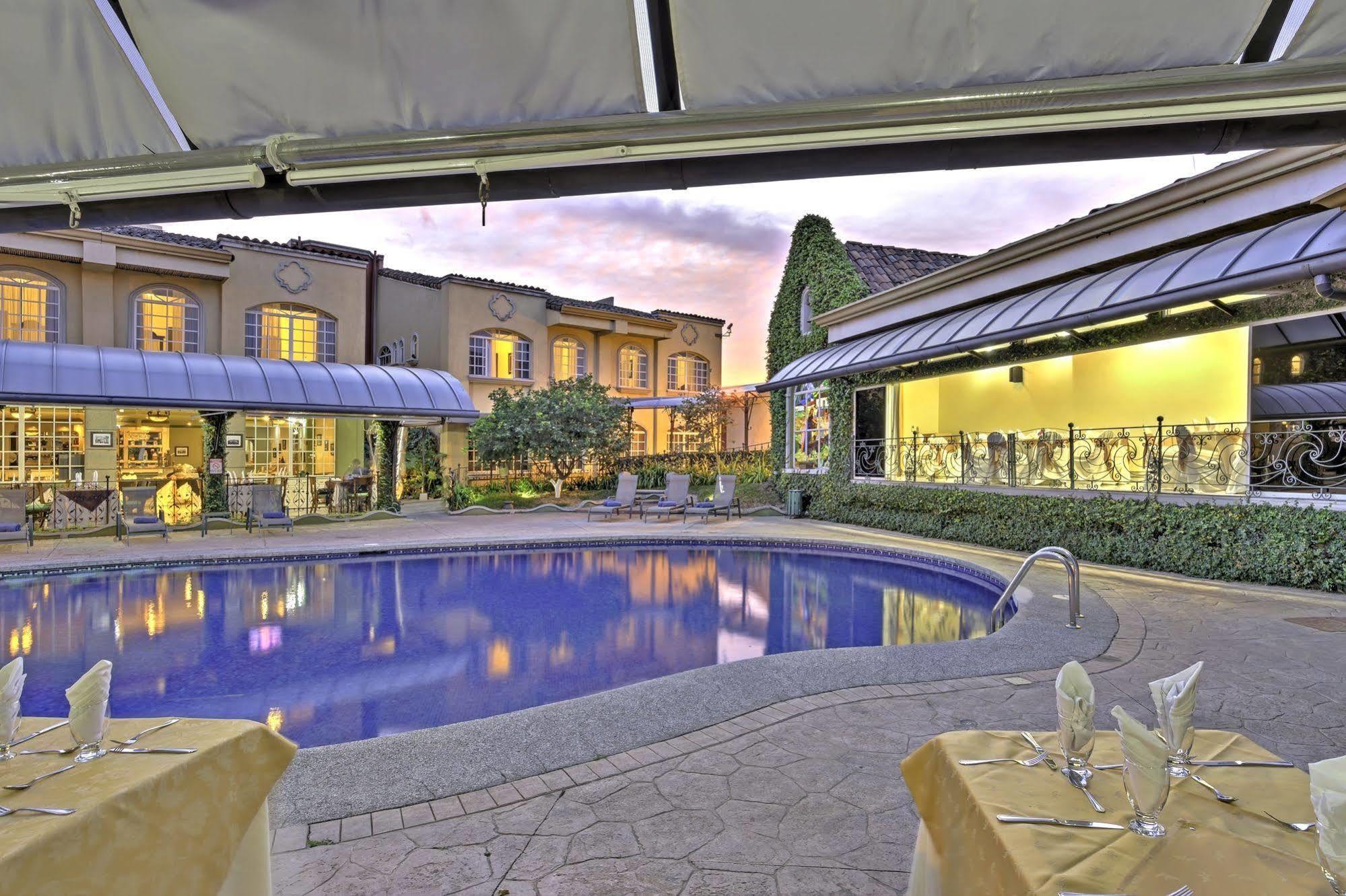Casa Conde & San Jose (San Jose)