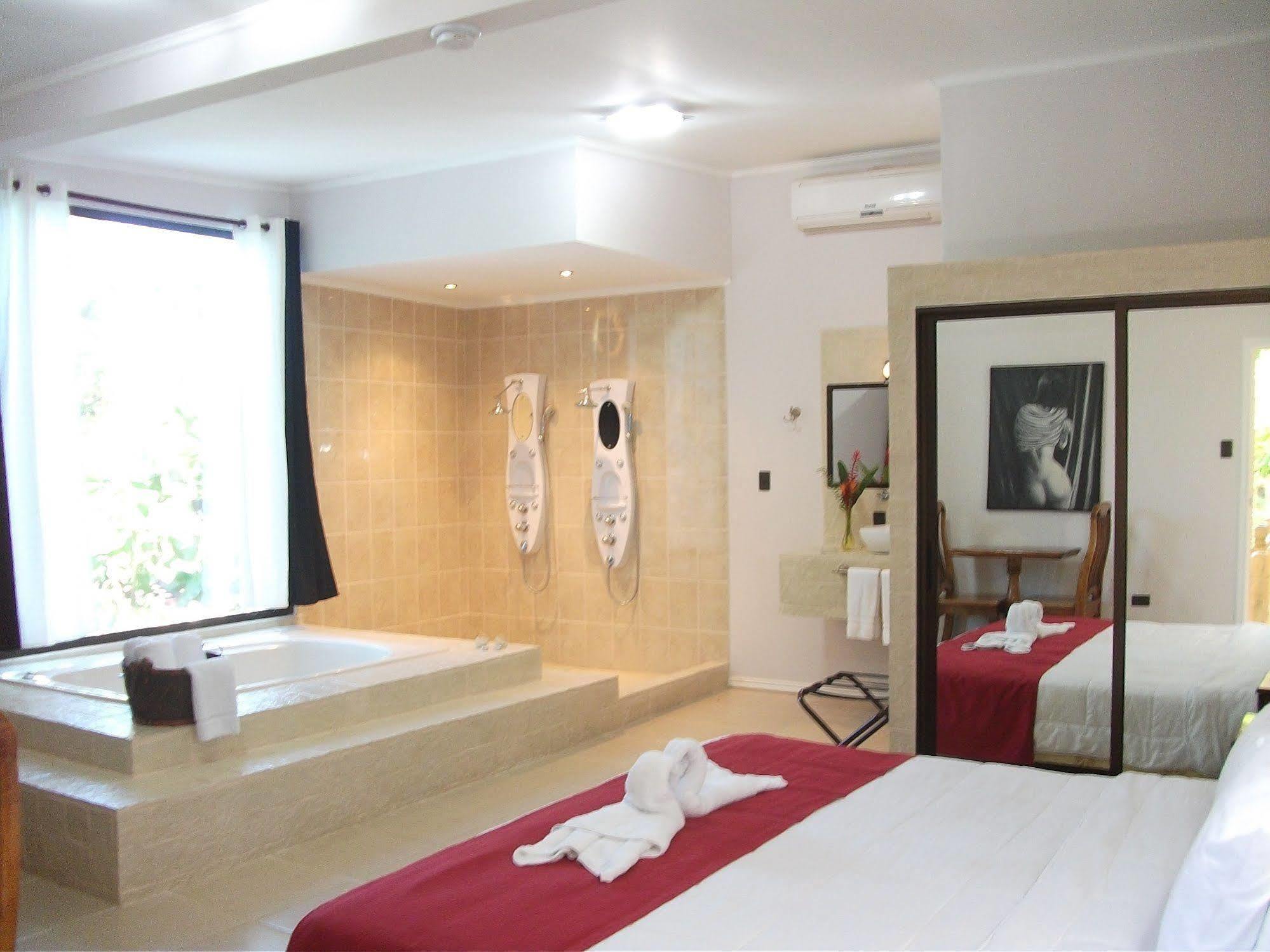 Copacabana And (adults Only) 3*
