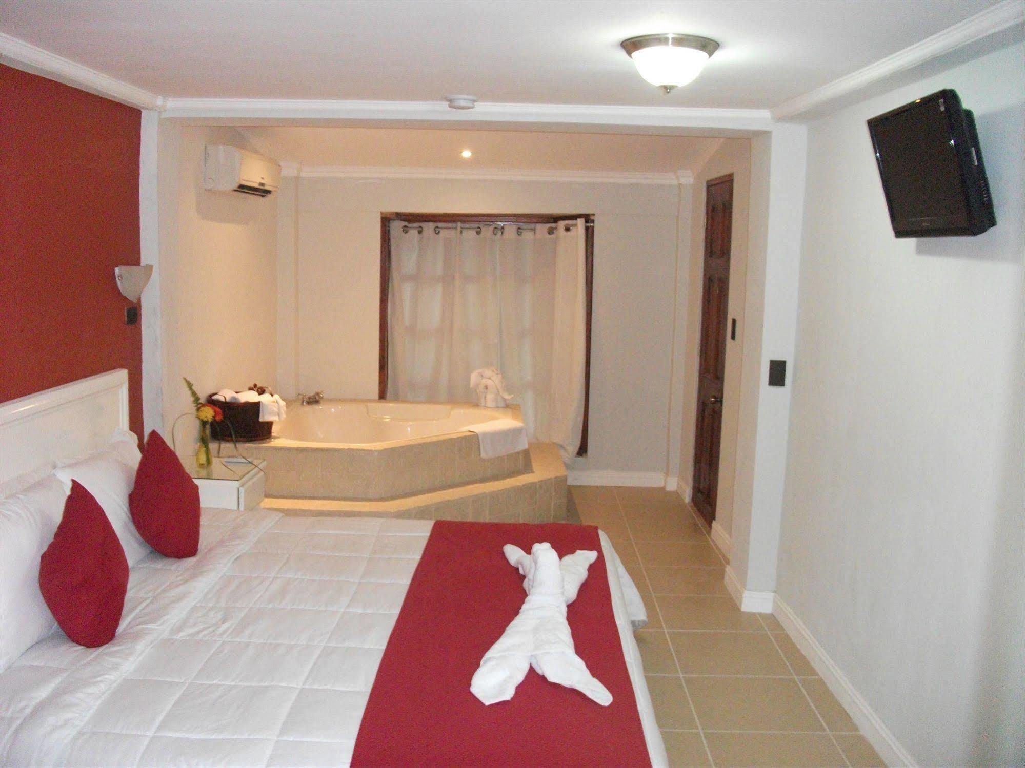 Copacabana And (adults Only) Love hotel