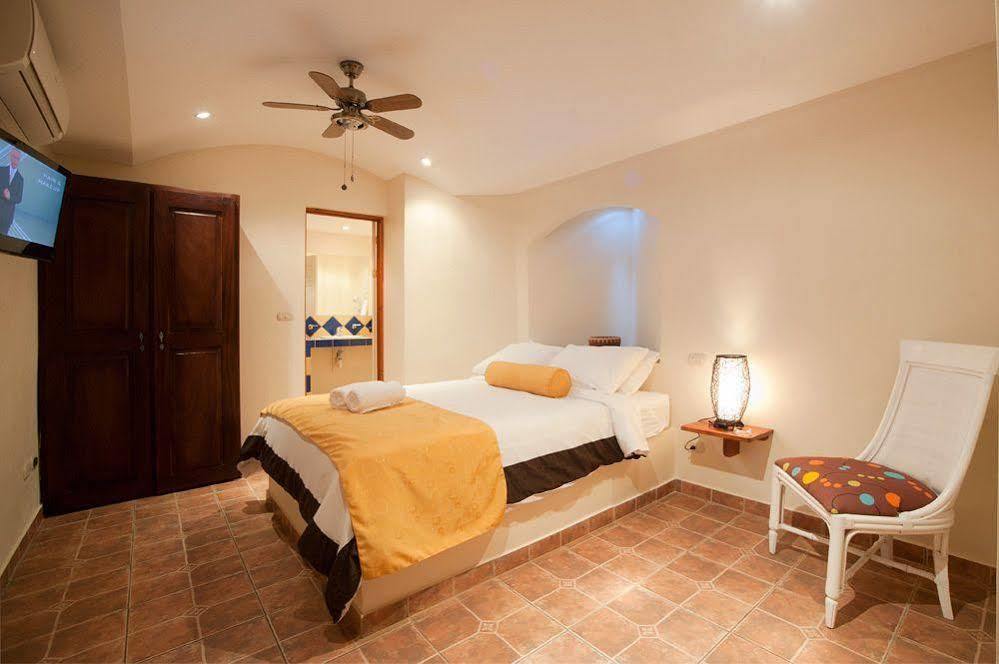 Hotel Pasatiempo Tamarindo