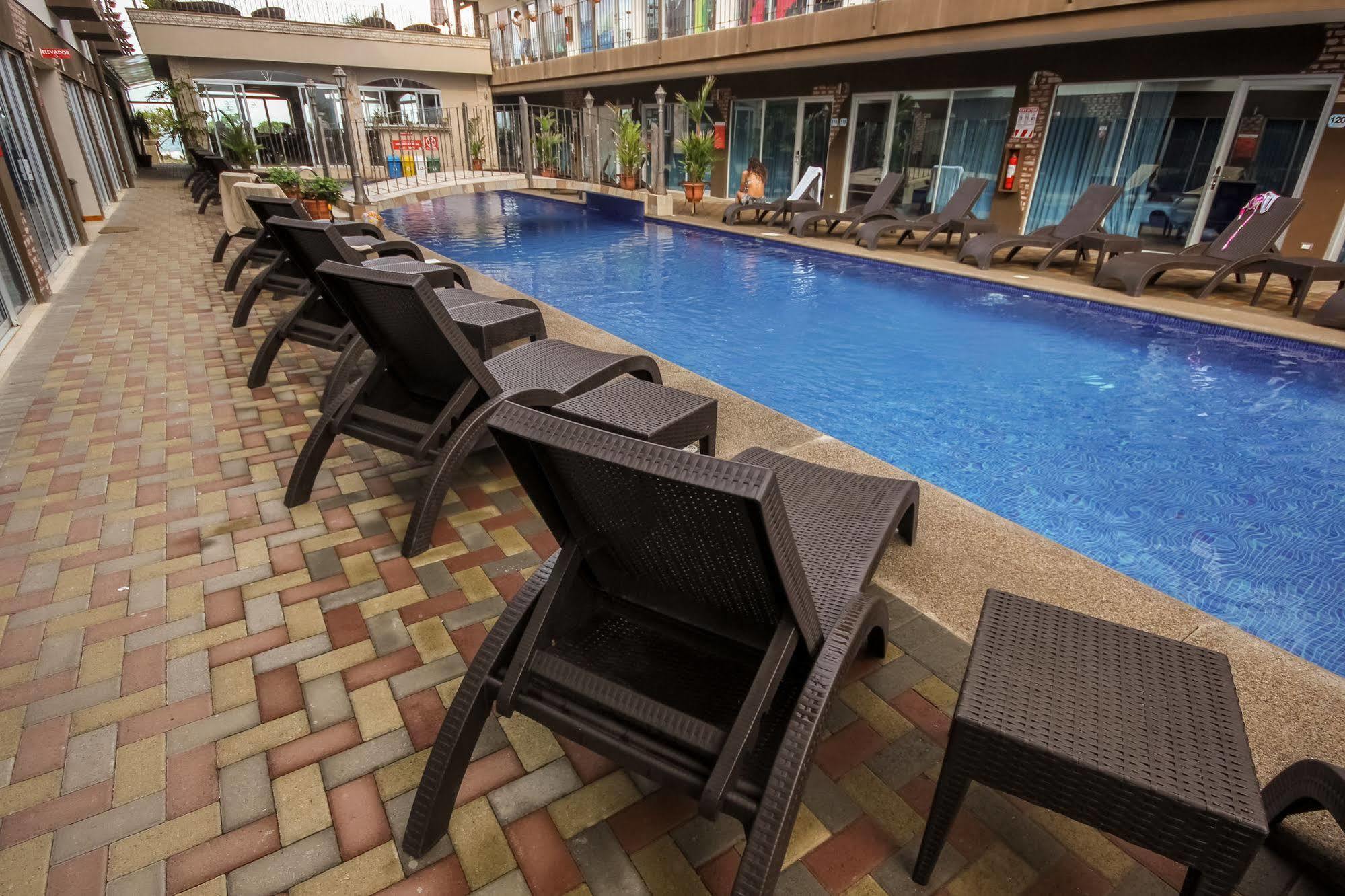 Hotel Beachfront Tramonto