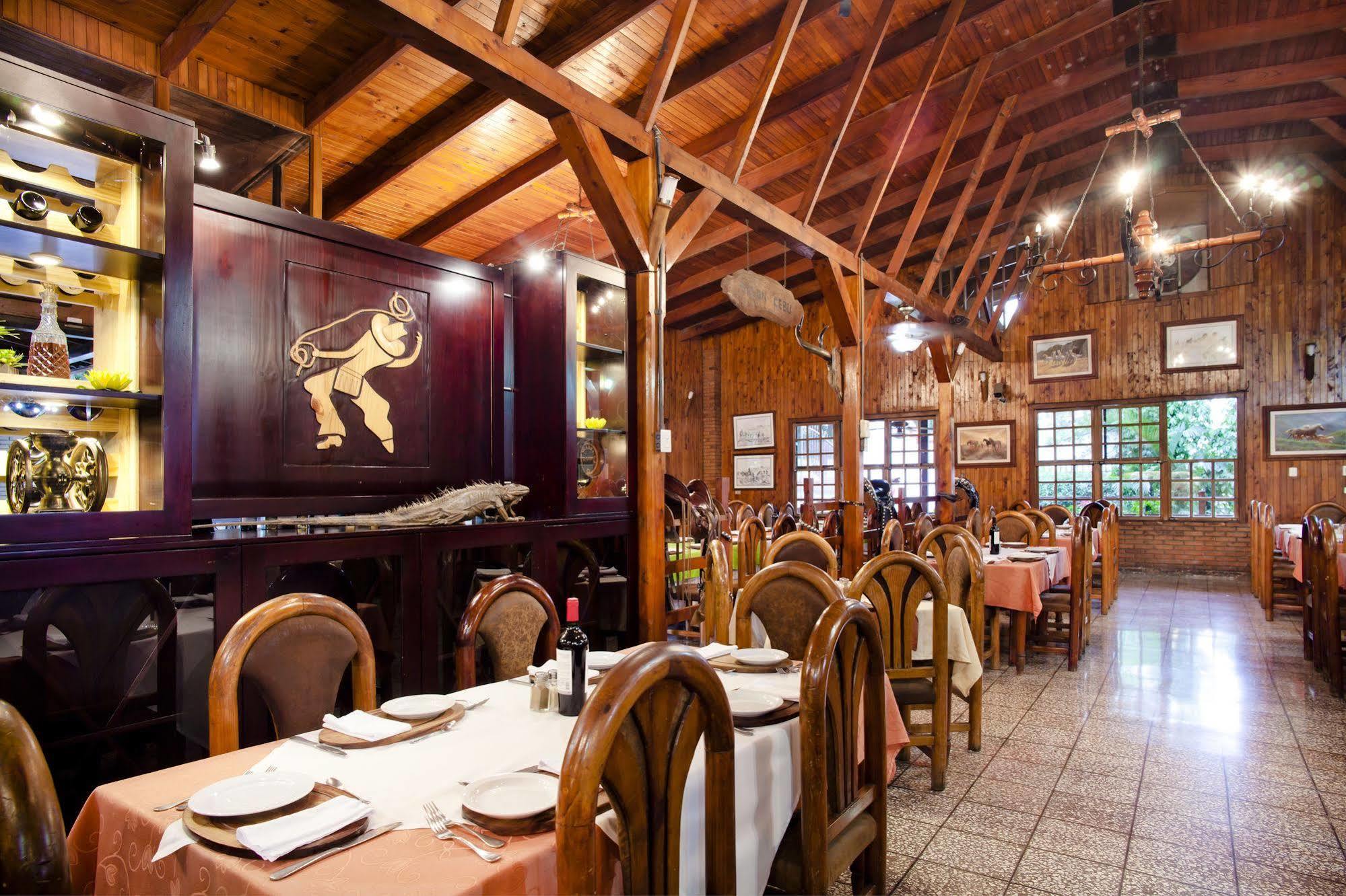 El Rodeo Boutique & Steakhouse 4*
