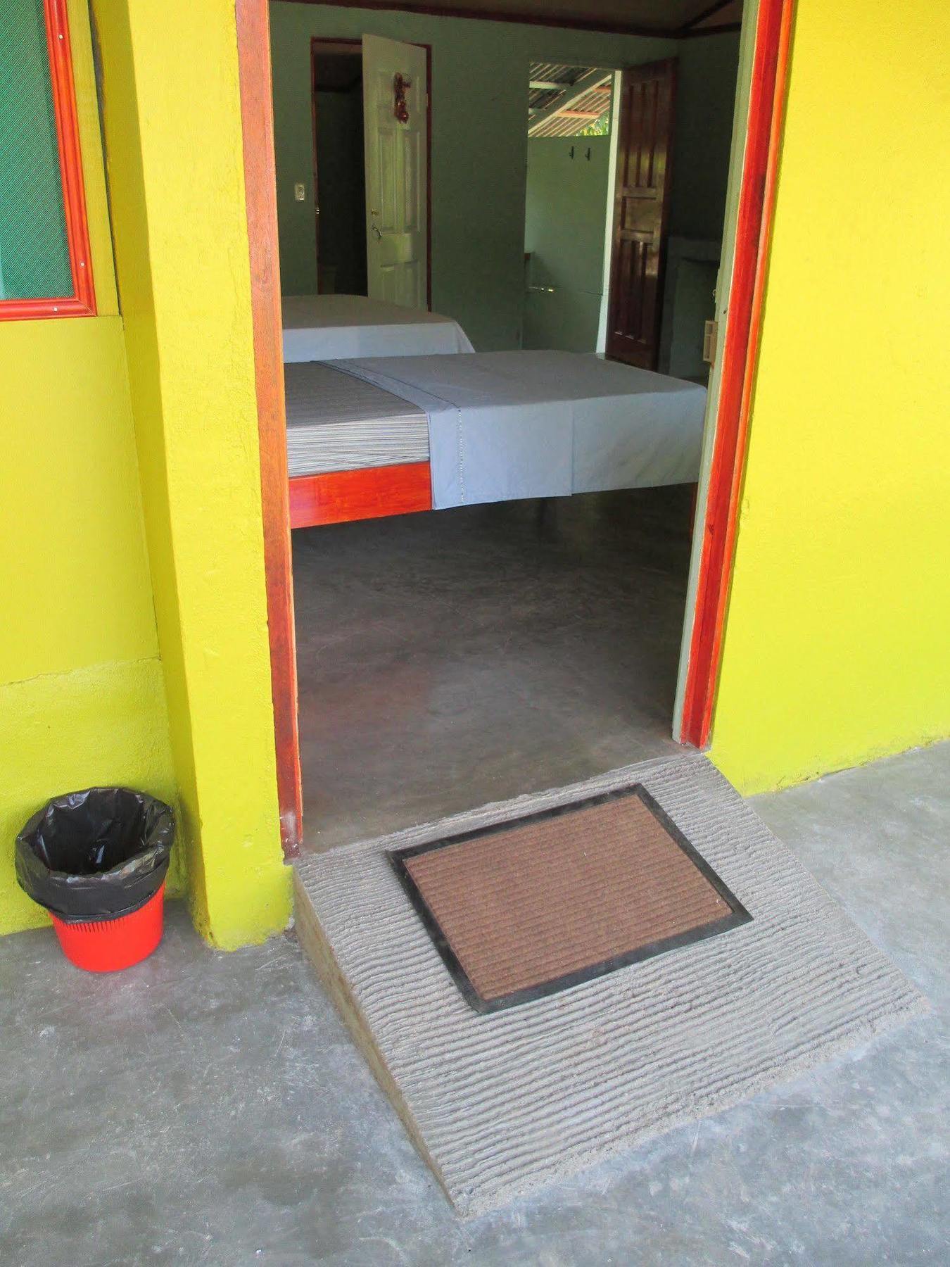 Cabinas Casa Miriam 2* Drake Bay