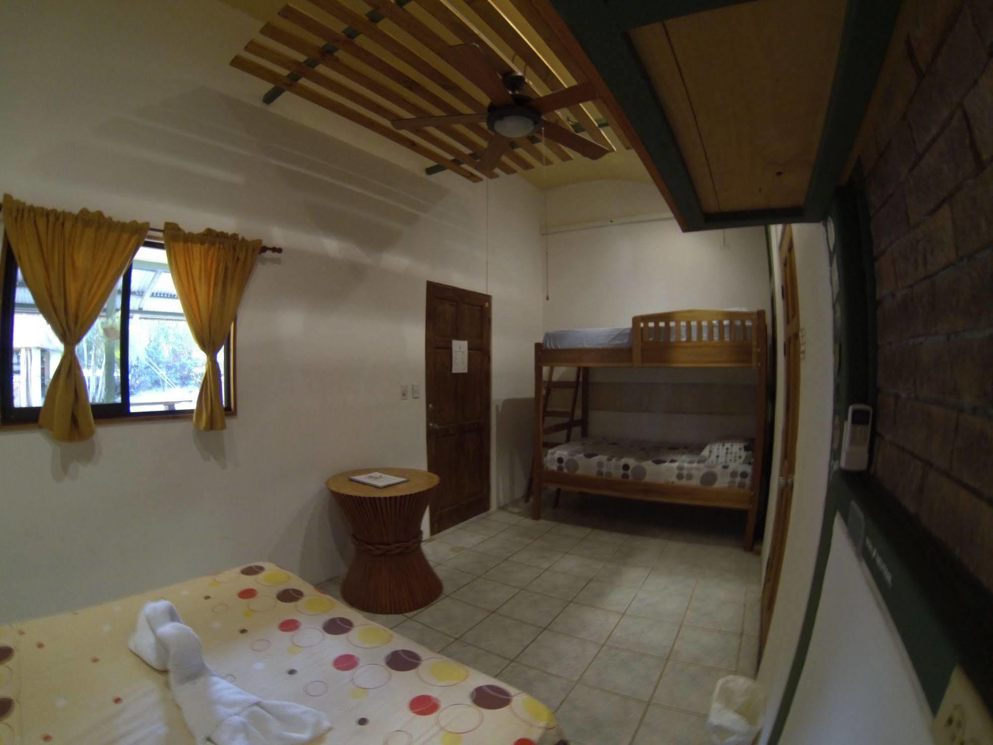 Indra Bed & Breakfast 3*