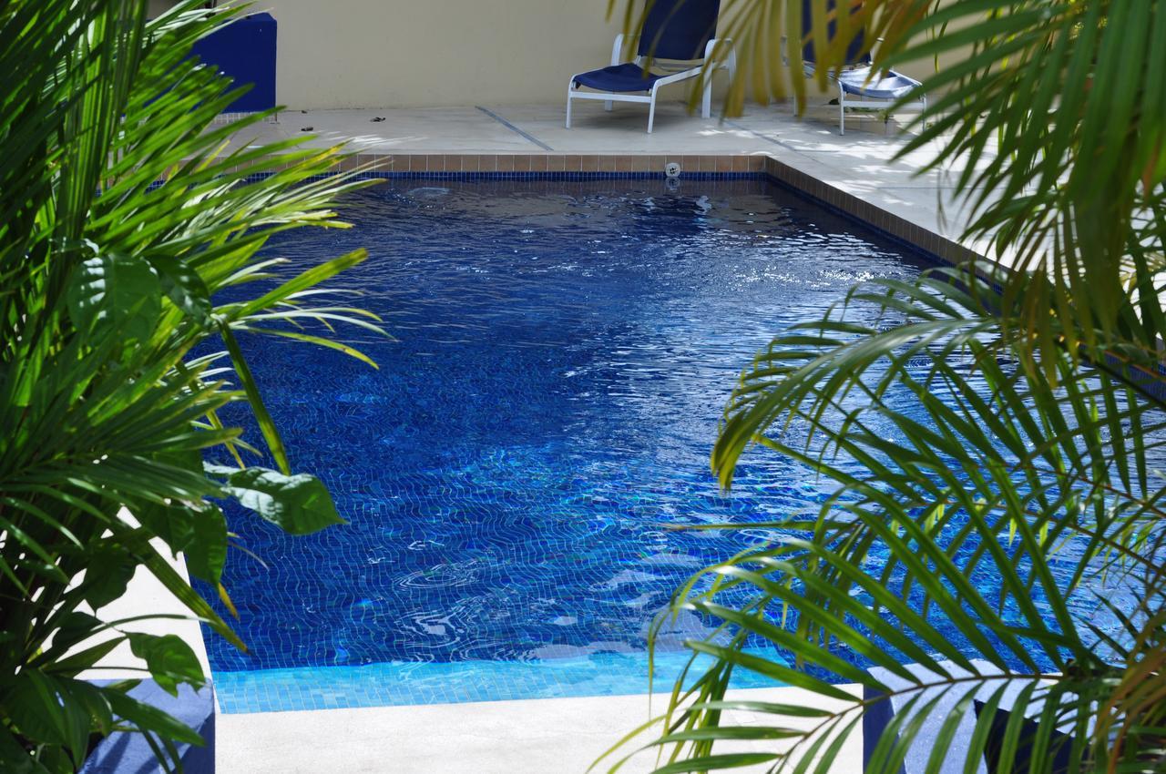 Alkamar Hotel 2*