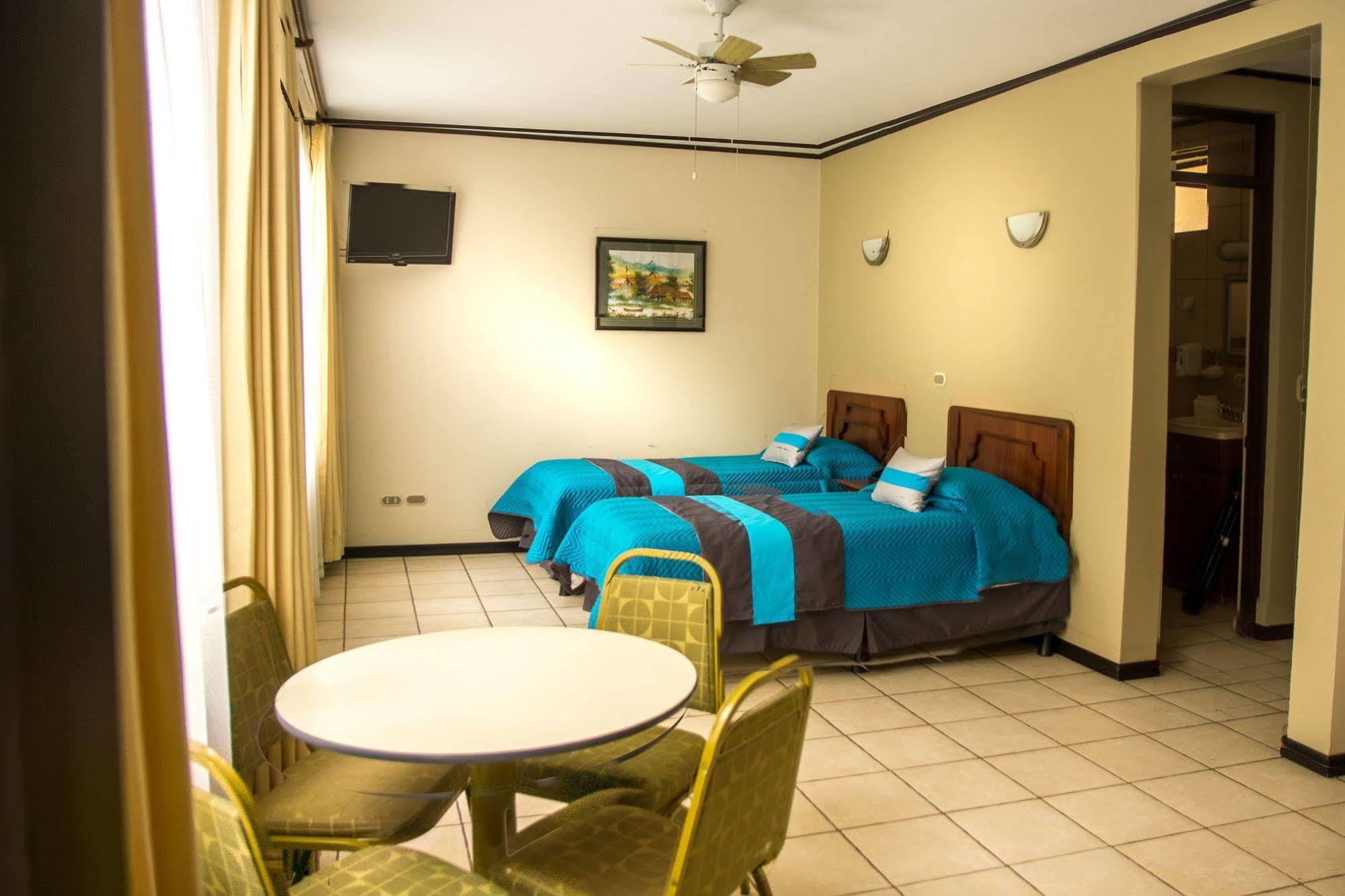 Hotel Y Restaurante El Guarco Cartago