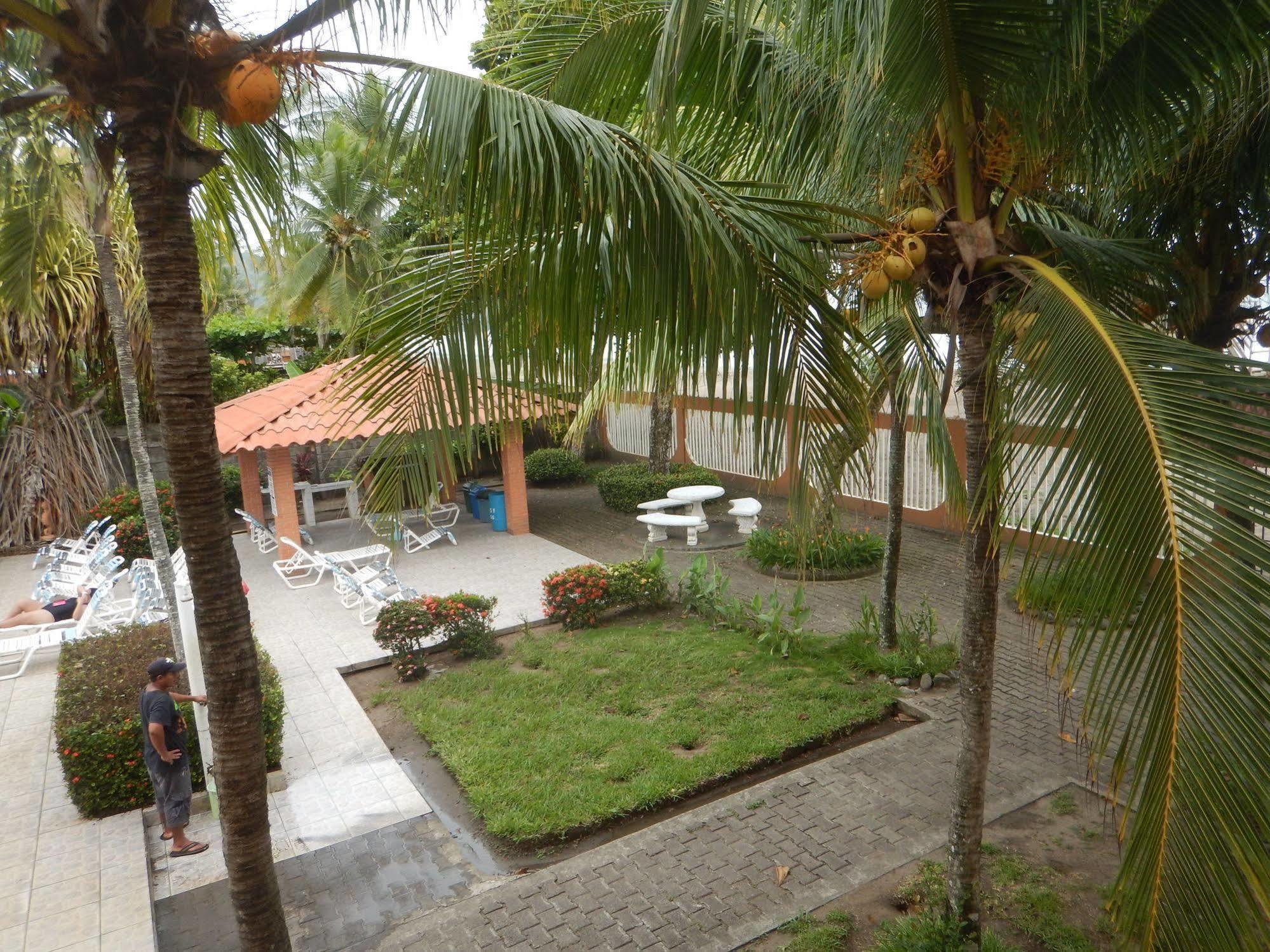 Apartotel Flamboyant 3*