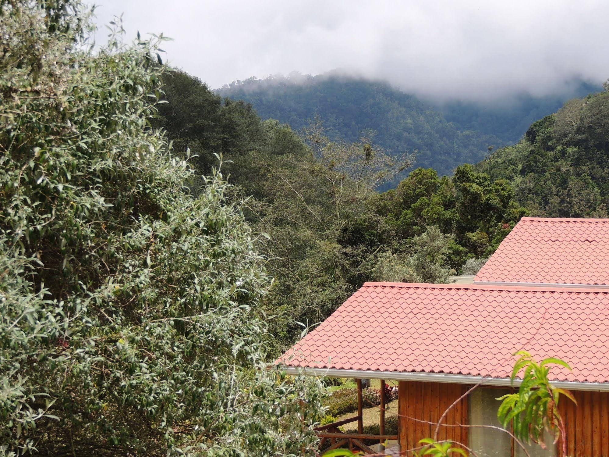 De Montana Suria Lodge San Gerardo de Dota