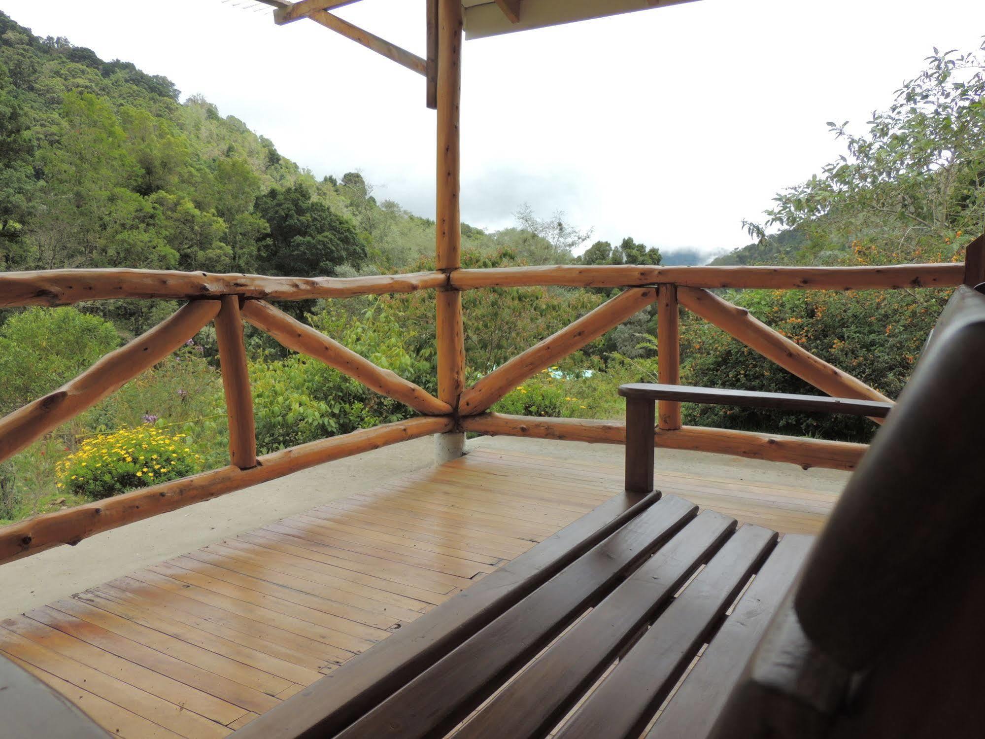 Lodge De Montana Suria